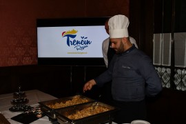 Okrem vystúpenia umelcov z trenčianskeho regiónu bol Trenčiansky samosprávny kraj prezentovaný propagačnými videami a zastúpený regionálnou gastronómiou